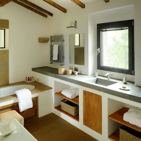 Βίλα Sant'andrea Di Sorbello Sleeps 12 Pool Wifi